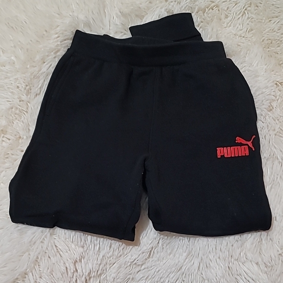 Puma, Boy's Black Jogging pants, size 8 - Picture 4 of 5